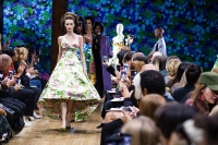 Digitaler Textildruck: Epson bedruckt Stoffe für die London Fashion Week