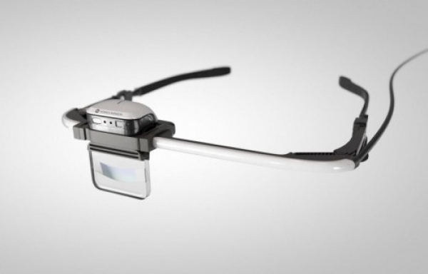 Konica Minolta: AIRe Lens AR-Brille in Deutschland verfügbar