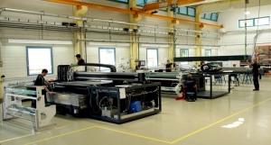 DigitalerTextildruck: SPGPrints investiert in die Produktion des JAVELIN®-Textildruckers